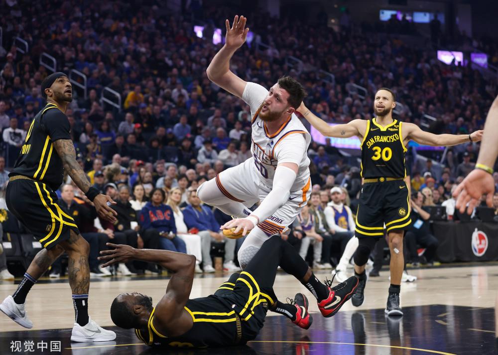 诺维利诺：帕拉蒂奇就像“小马洛塔”，他是米兰总监的合适人选.