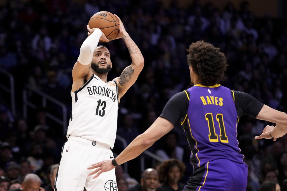 触球并受控 触球并受控